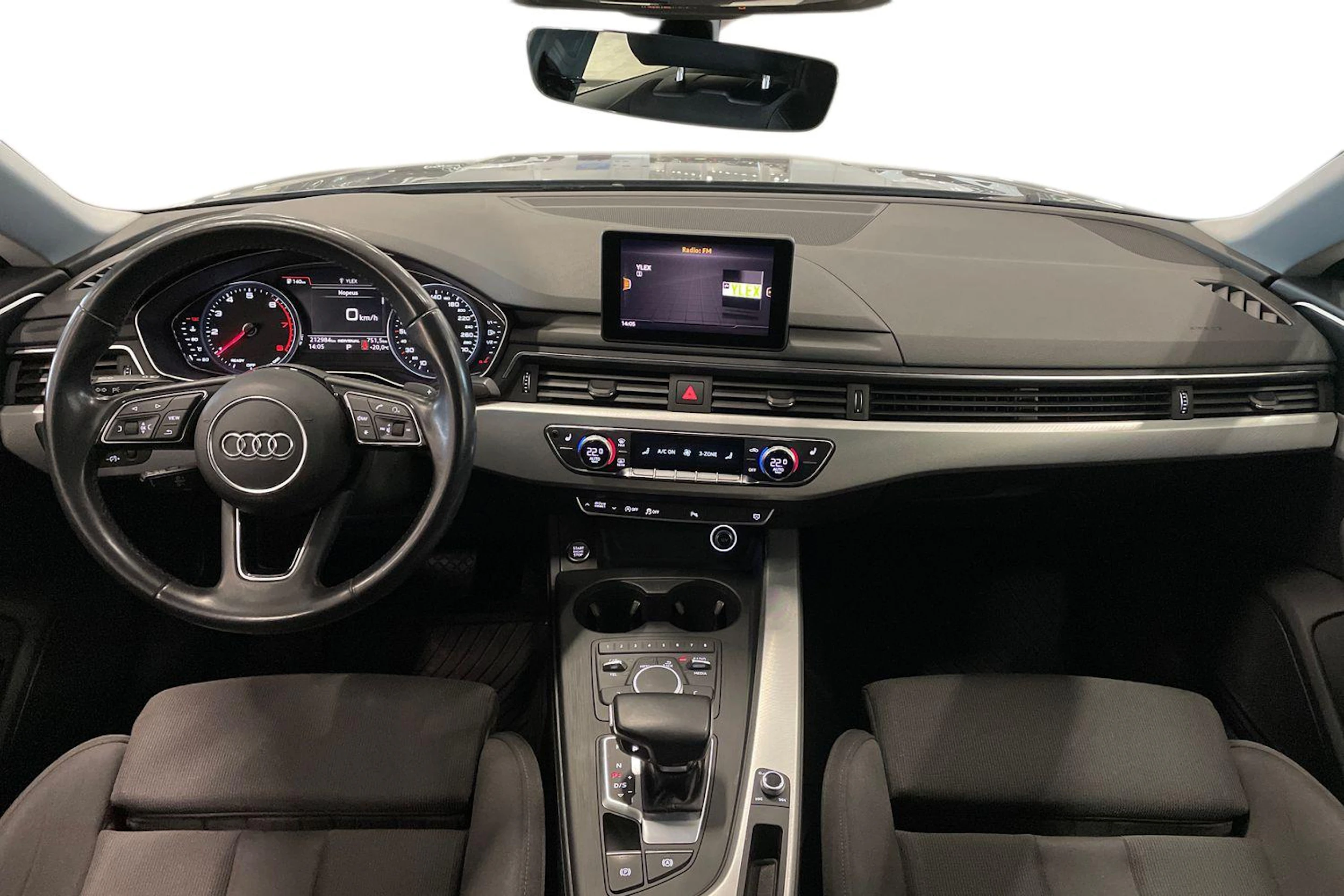 harmaa Audi A5 2018 kuva 9.