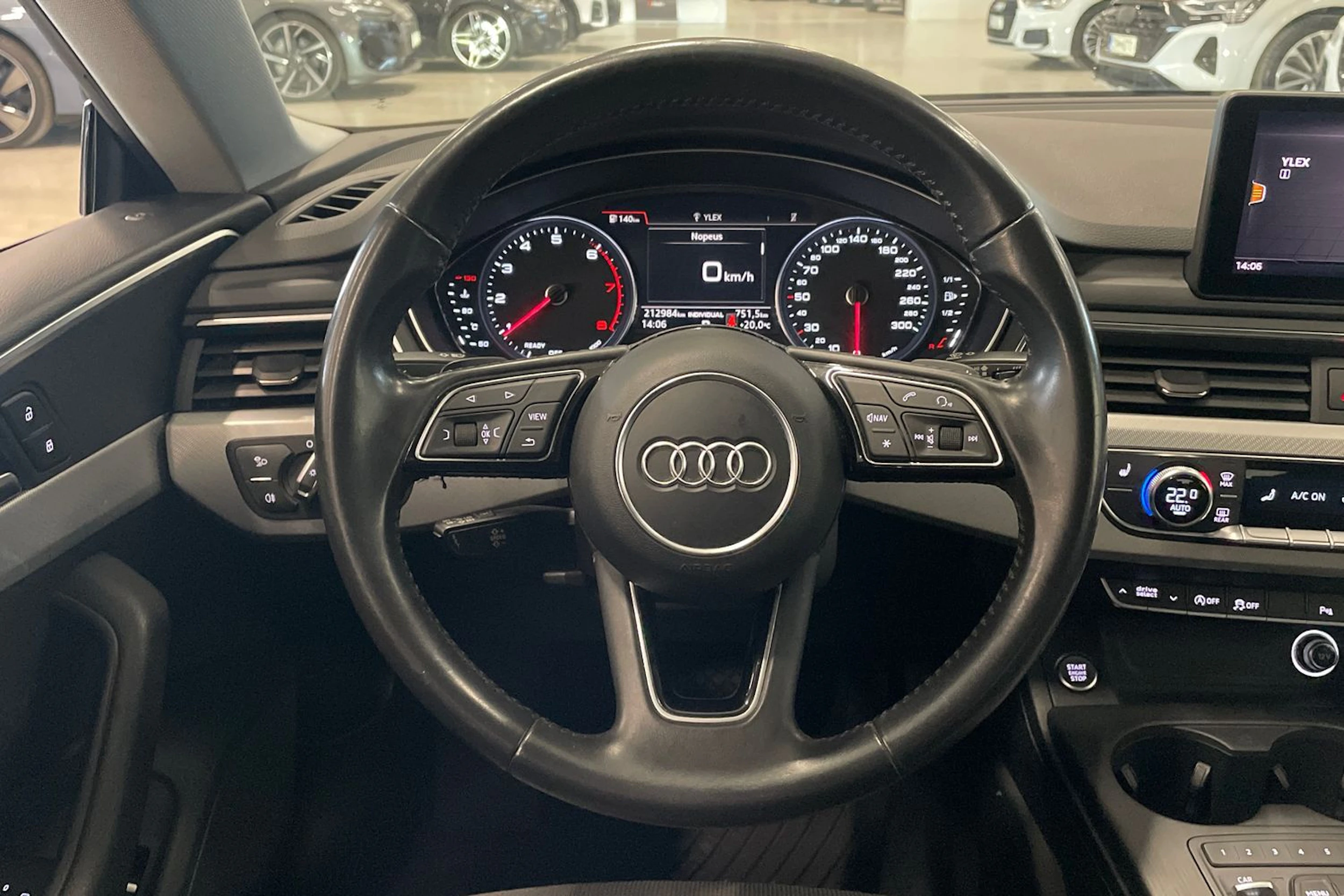 harmaa Audi A5 2018 kuva 16.