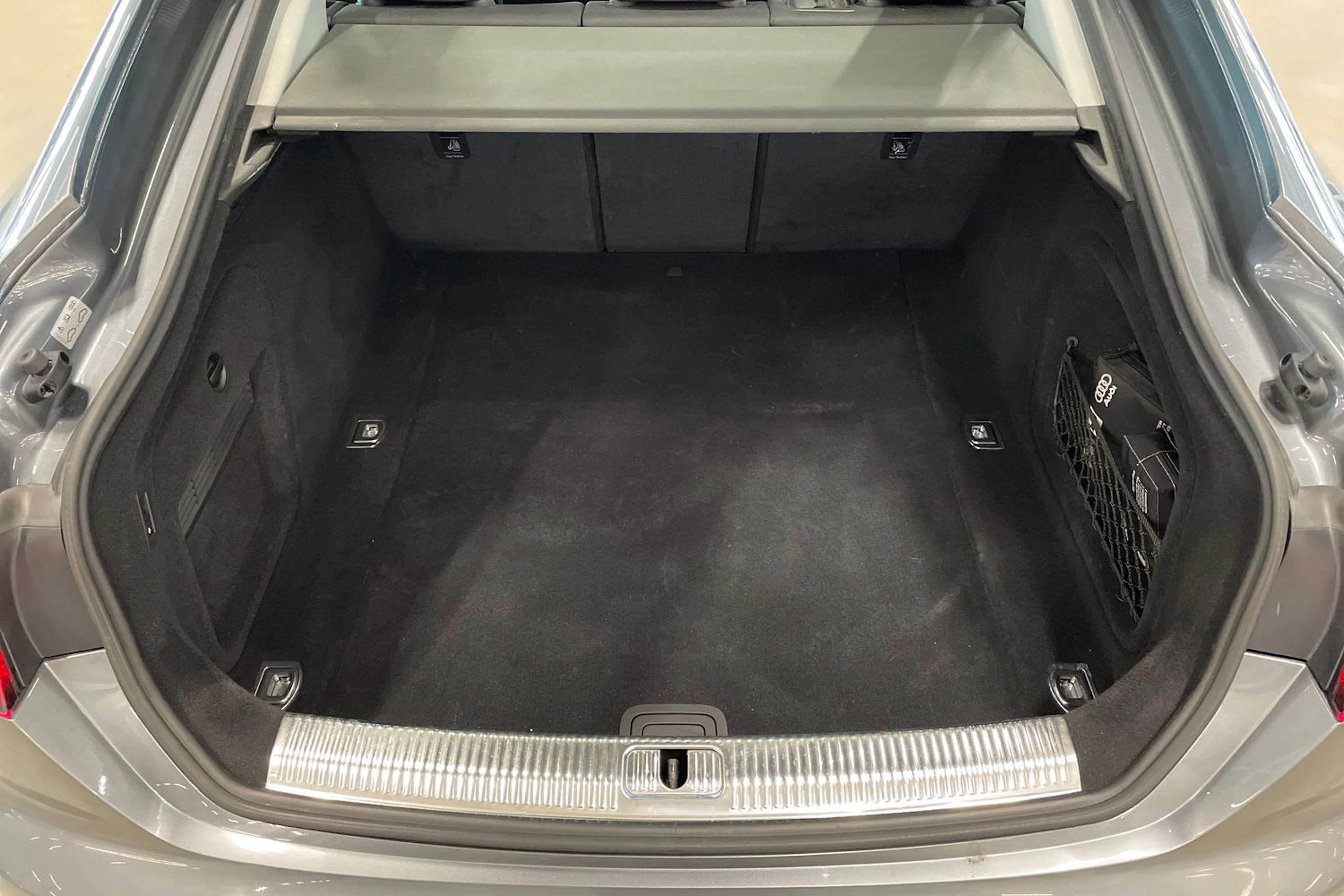 harmaa Audi A5 2018 kuva 33.