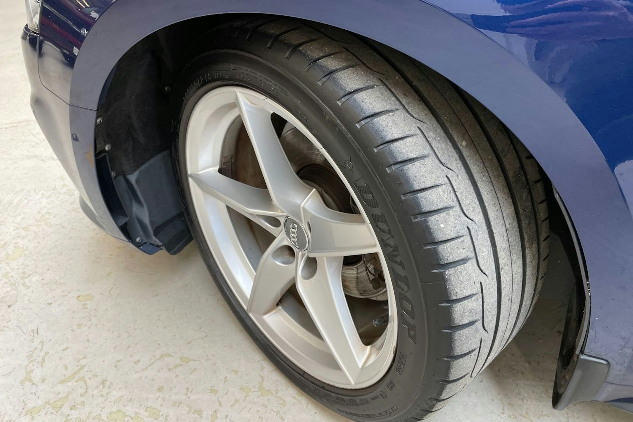 sininen Audi A5 2018 kuva 13.