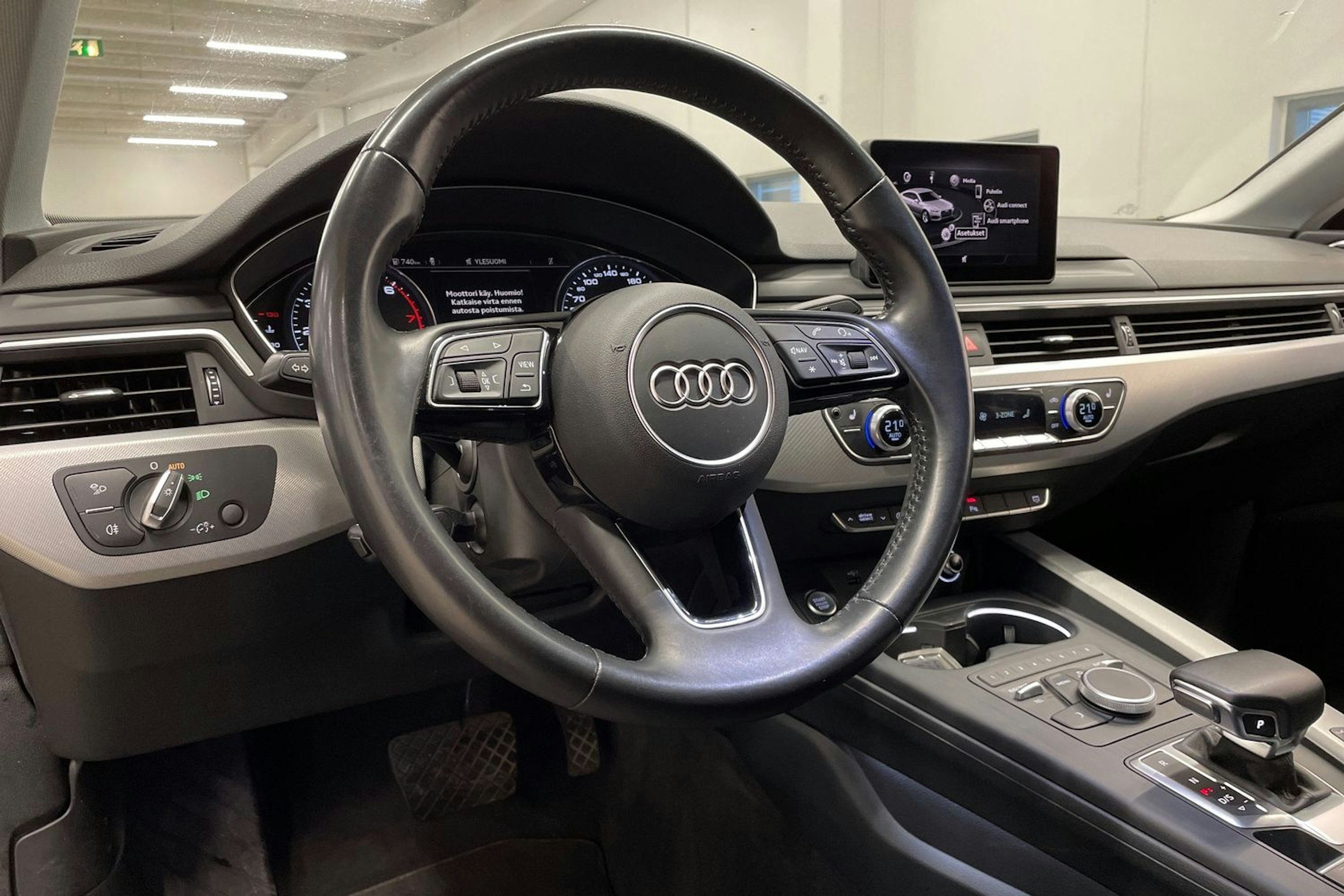 met. harmaa Audi A5 2018 kuva 27.