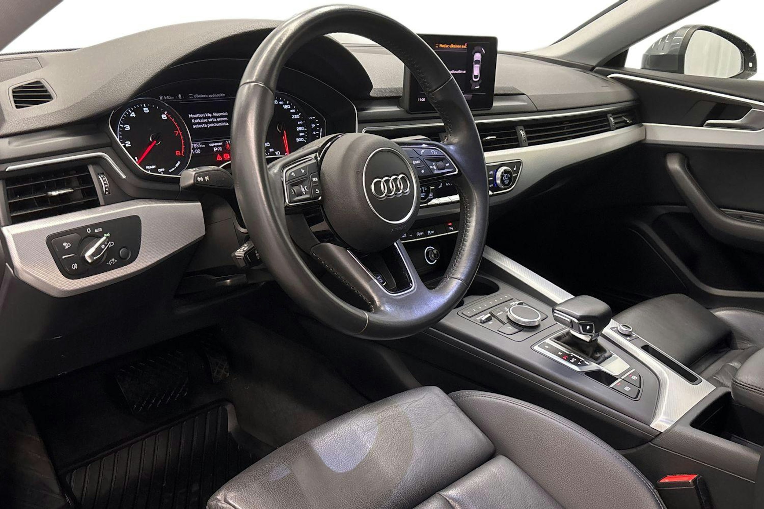 harmaa Audi A5 2018 kuva 7.