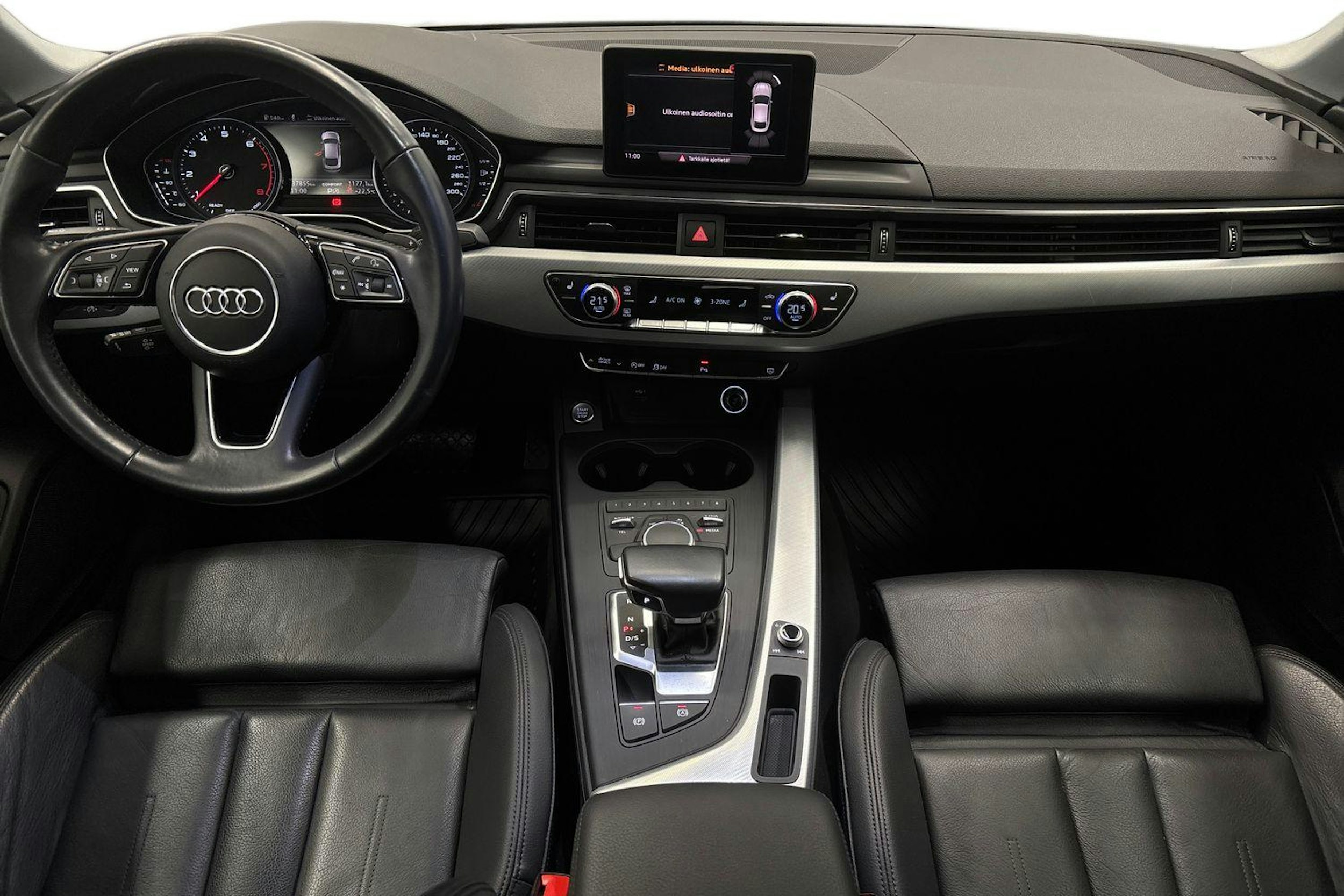 harmaa Audi A5 2018 kuva 9.