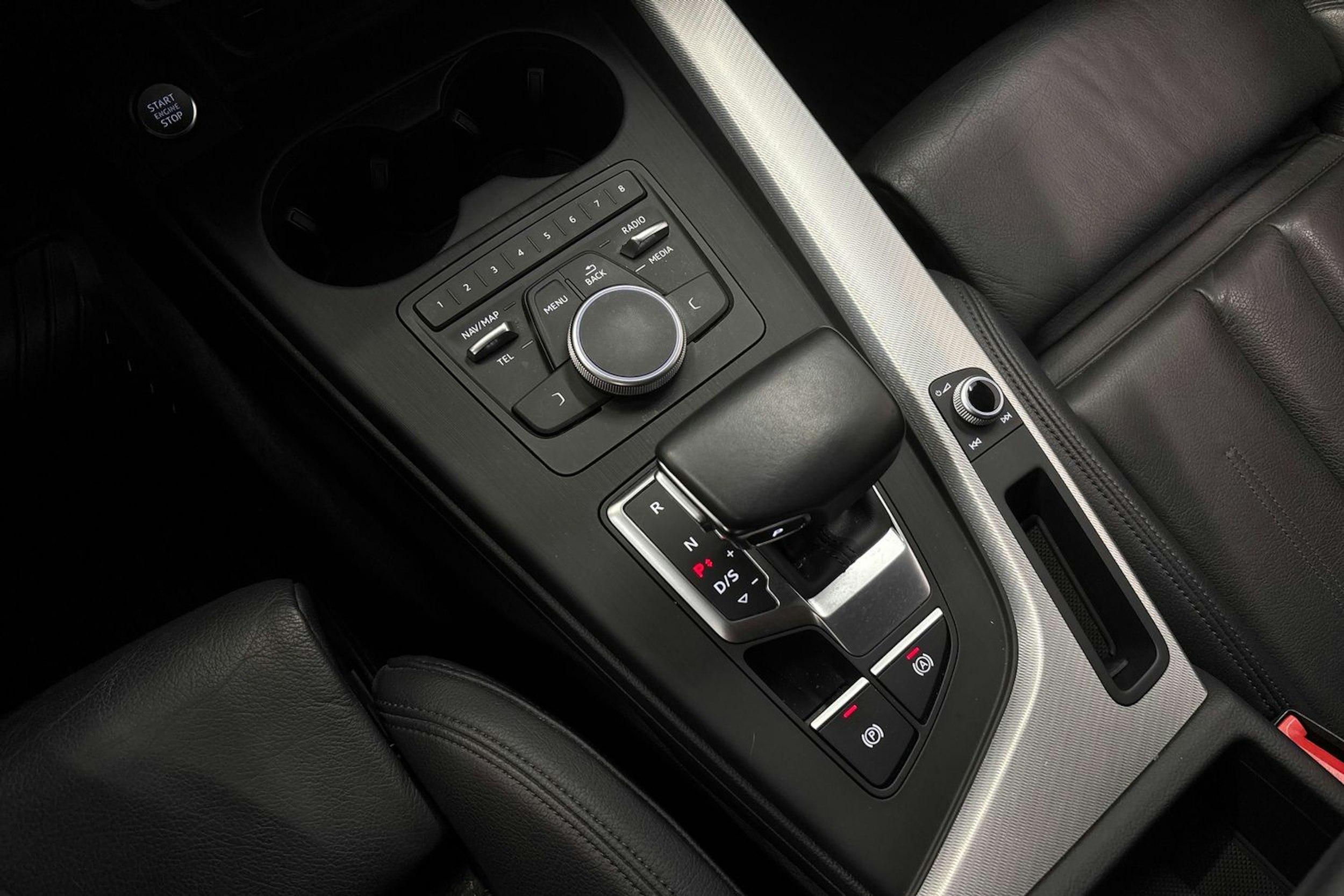harmaa Audi A5 2018 kuva 30.