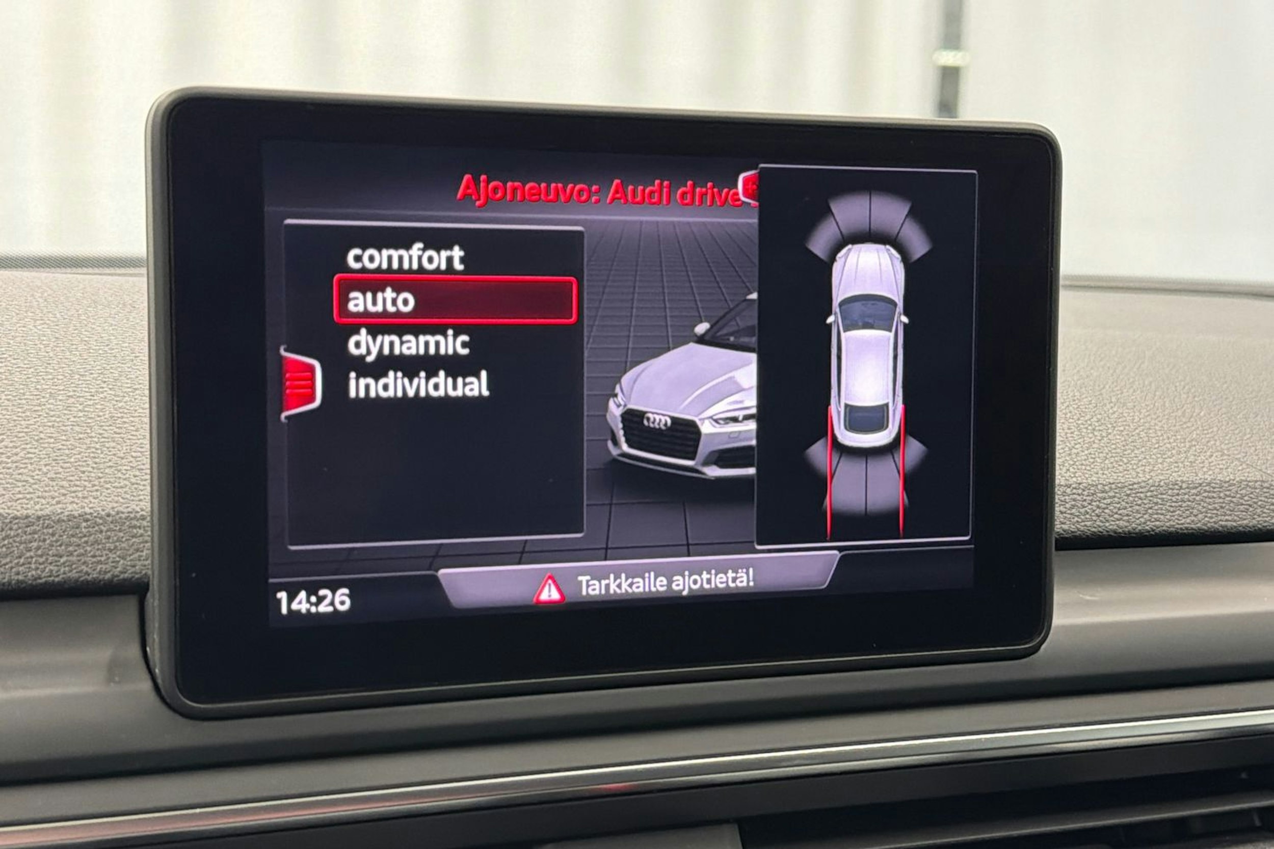 harmaa Audi A5 2019 kuva 22.