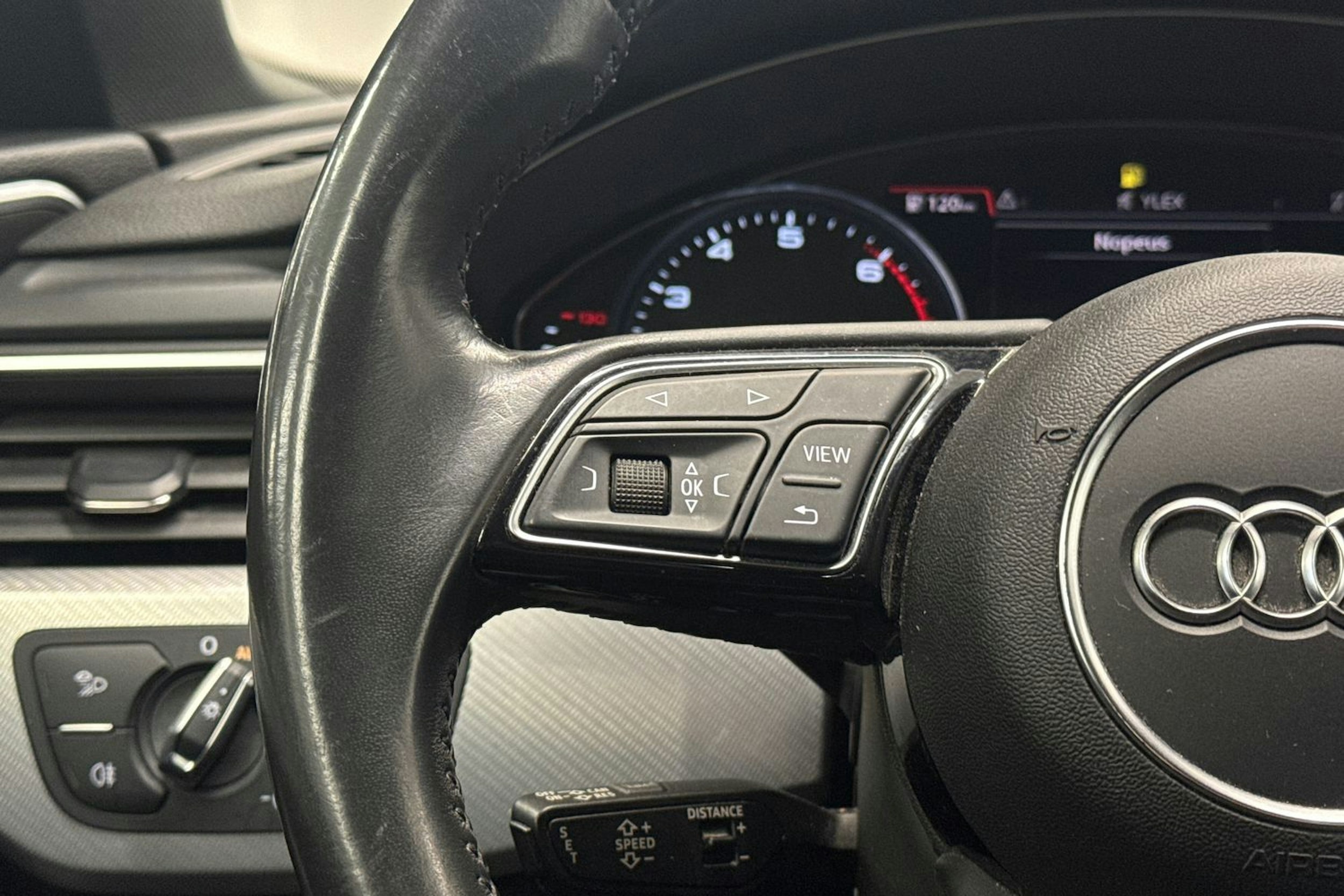 musta Audi A5 2019 kuva 15.