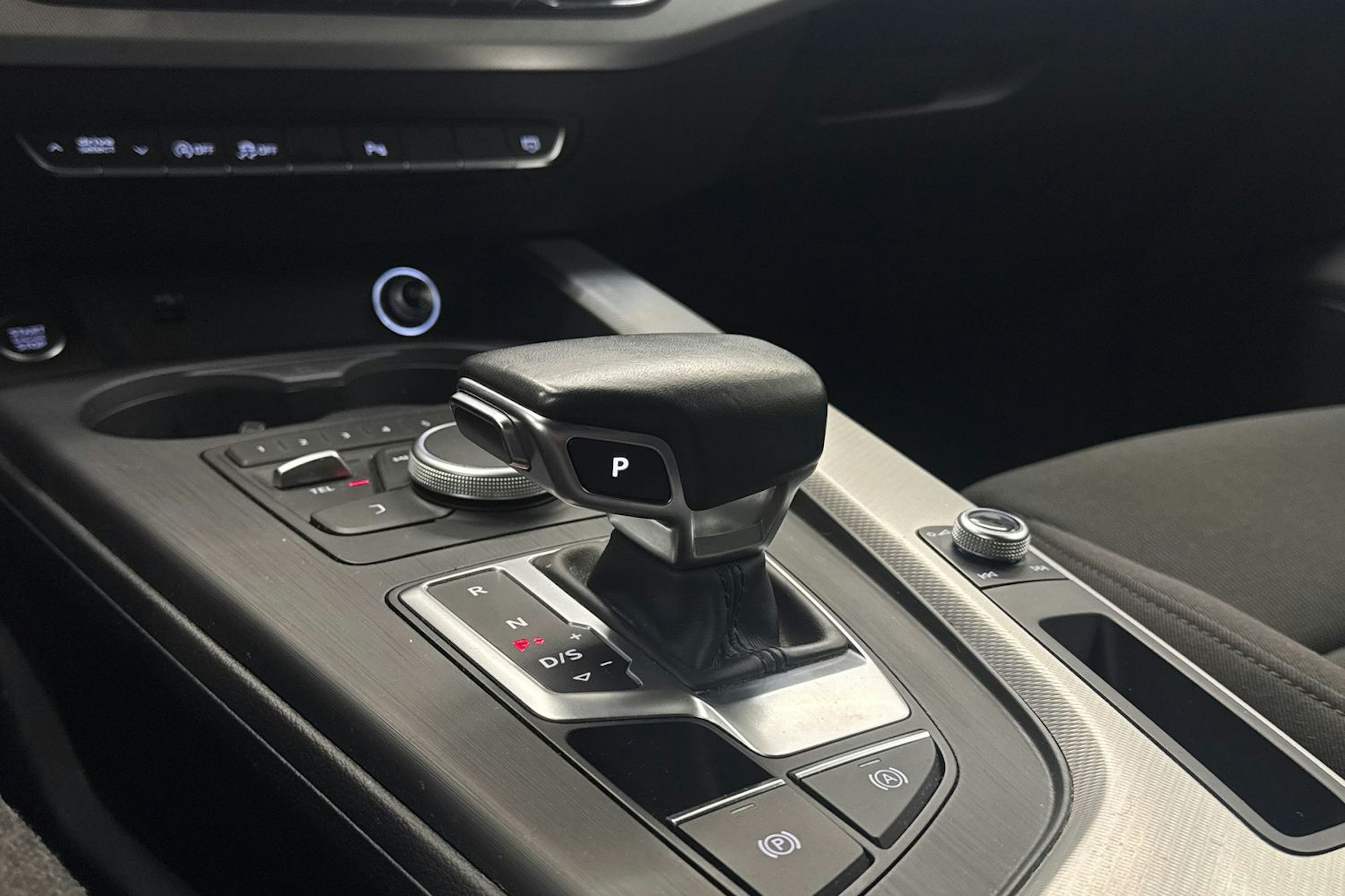 musta Audi A5 2019 kuva 20.