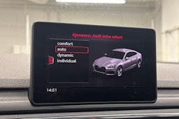 musta Audi A5 2019 kuva 31.