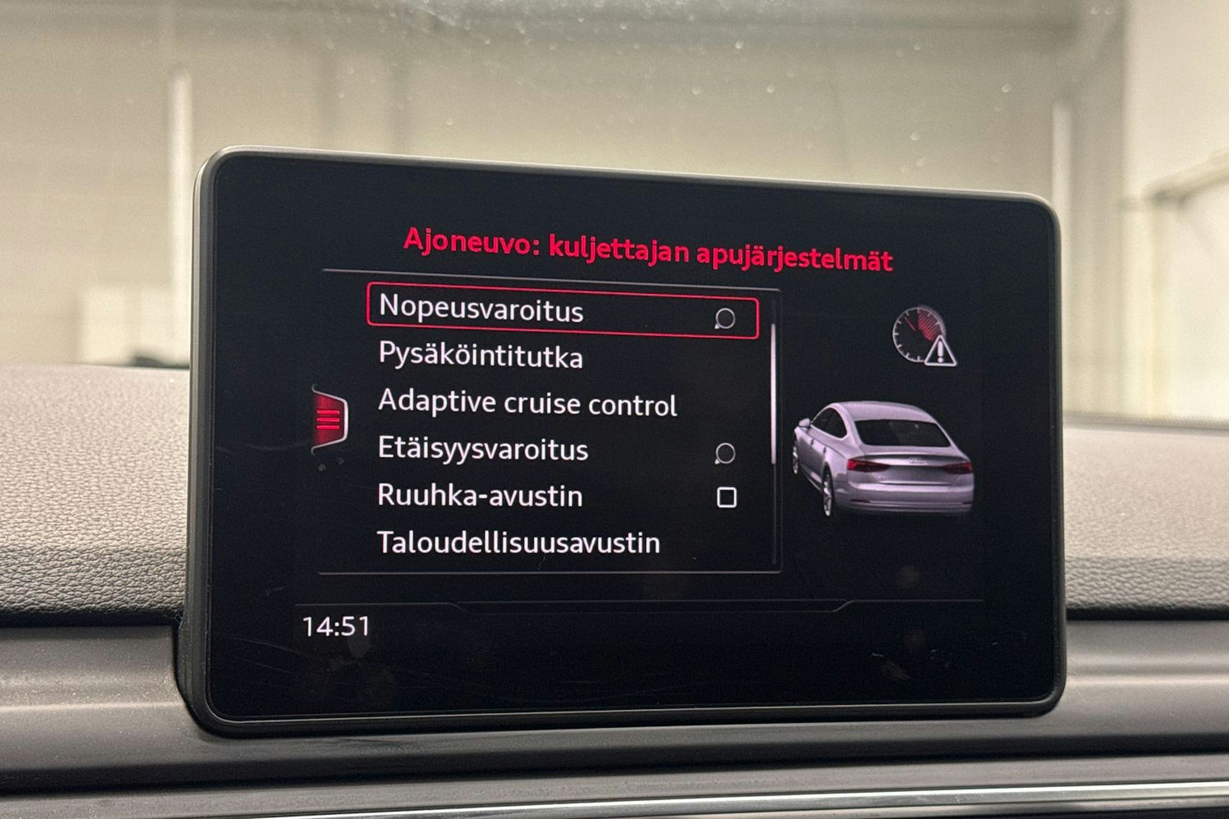 musta Audi A5 2019 kuva 32.