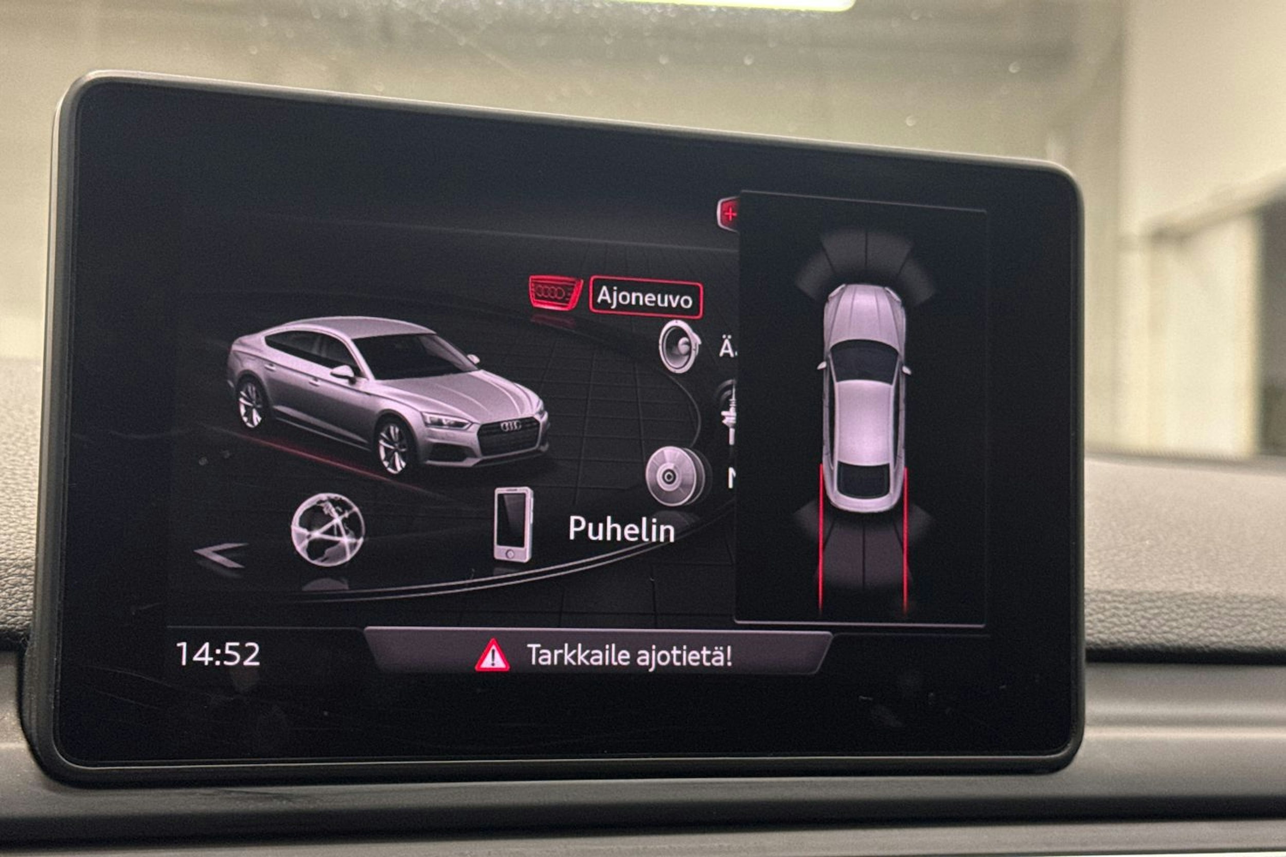 musta Audi A5 2019 kuva 36.