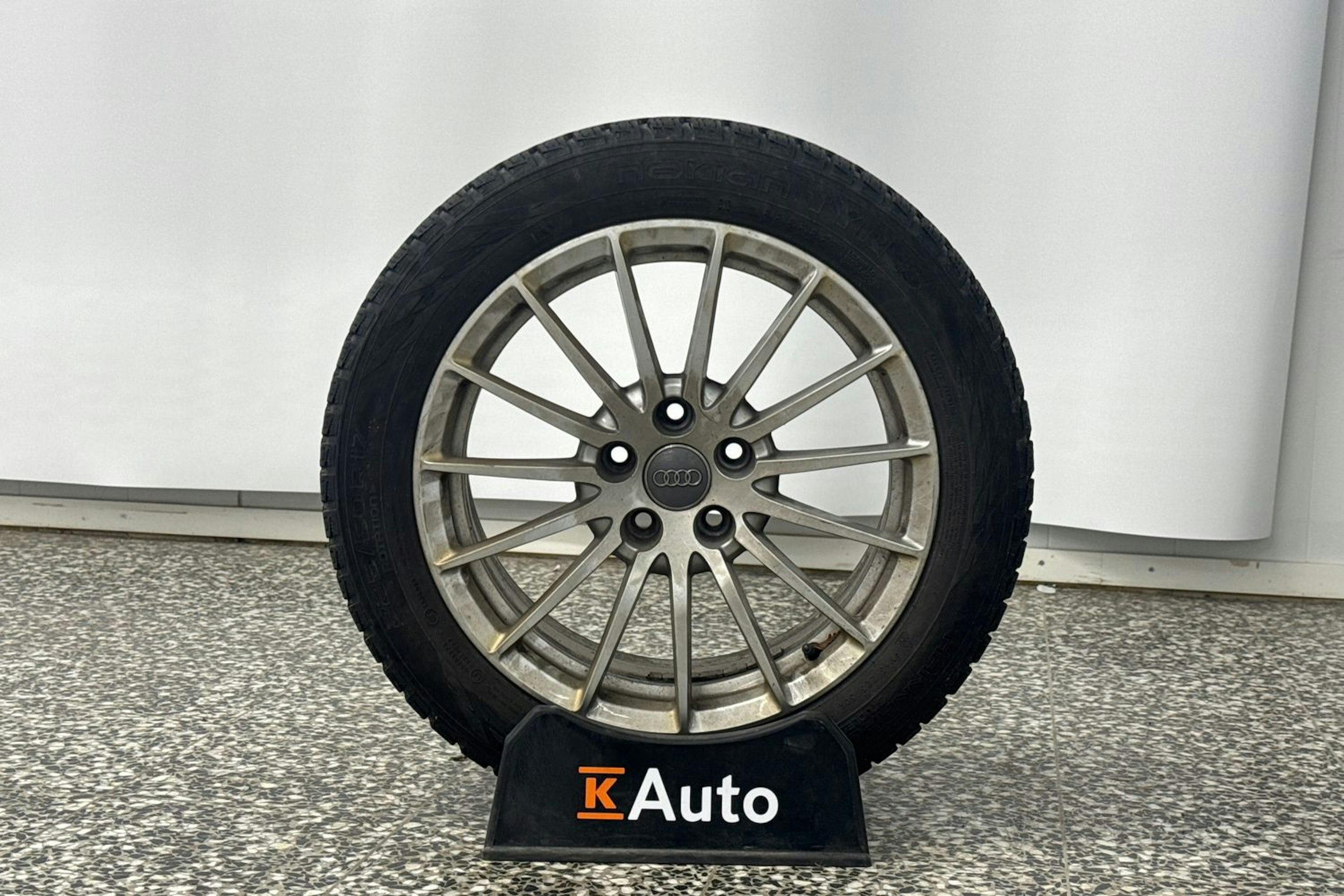 musta Audi A5 2019 kuva 44.