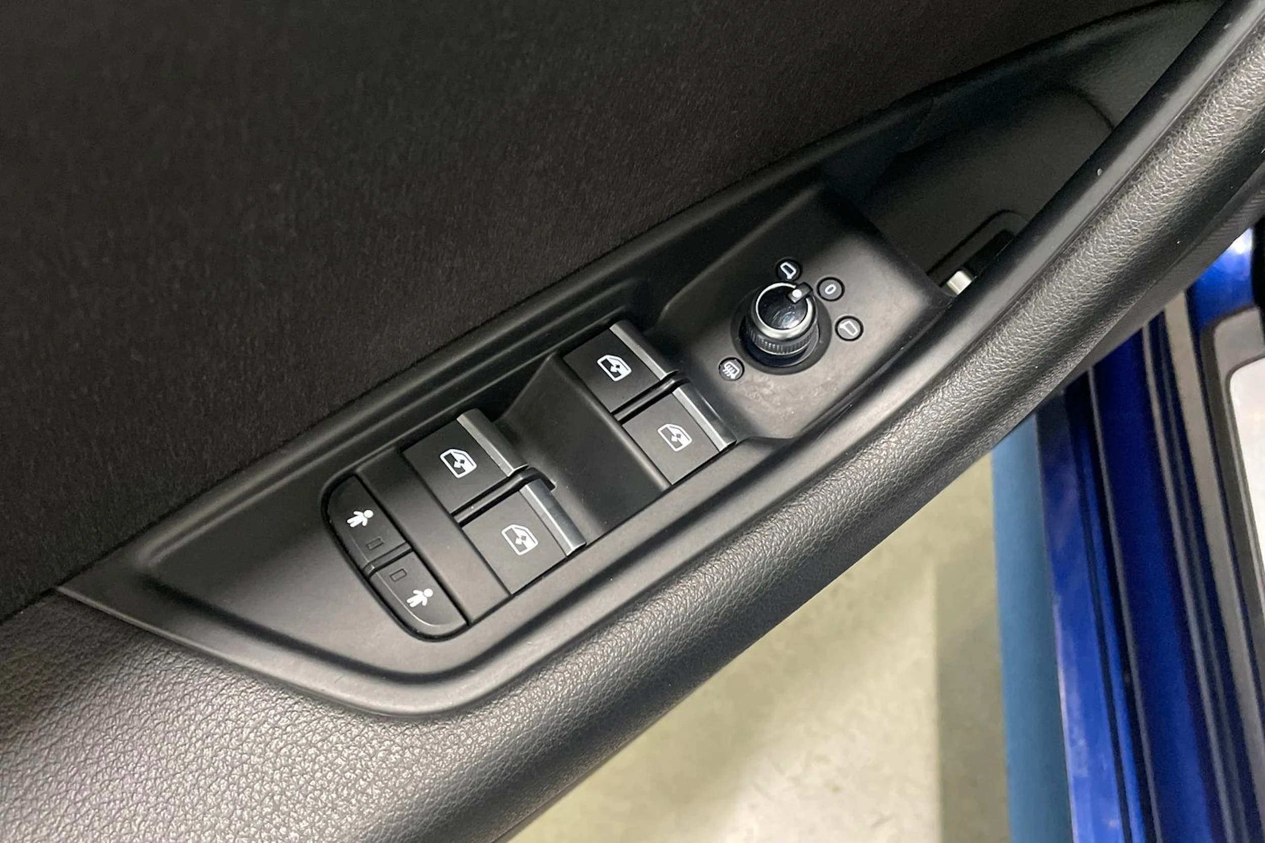 sininen Audi A5 2019 kuva 31.