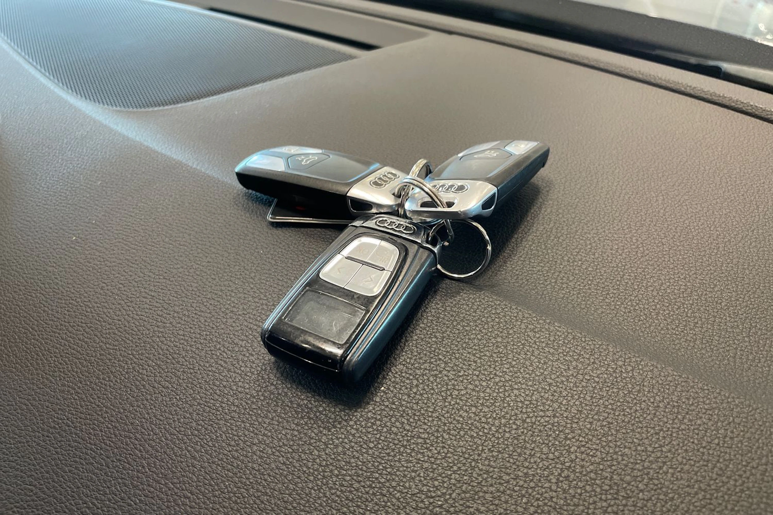 sininen Audi A5 2019 kuva 36.