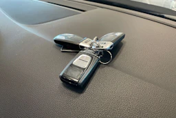 sininen Audi A5 2019 kuva 36.