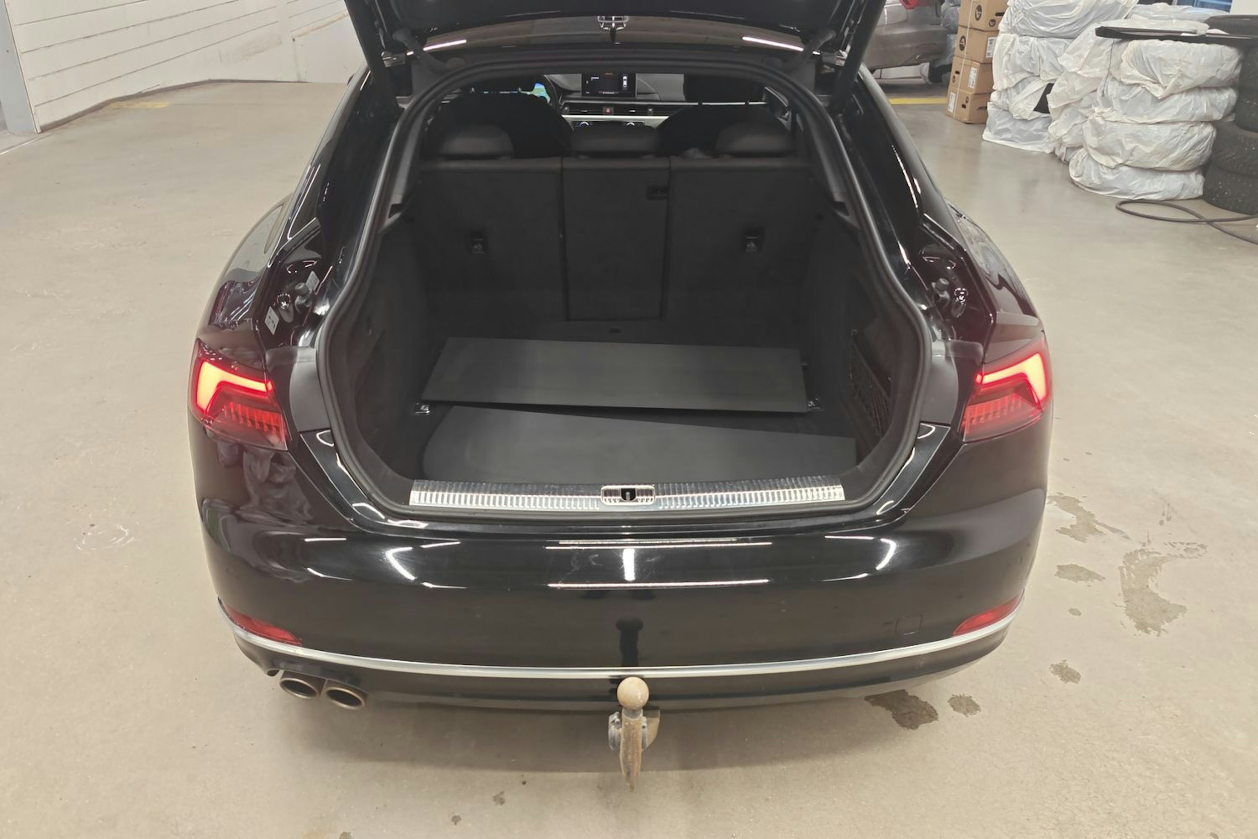 Musta Audi A5 2019 kuva 27.