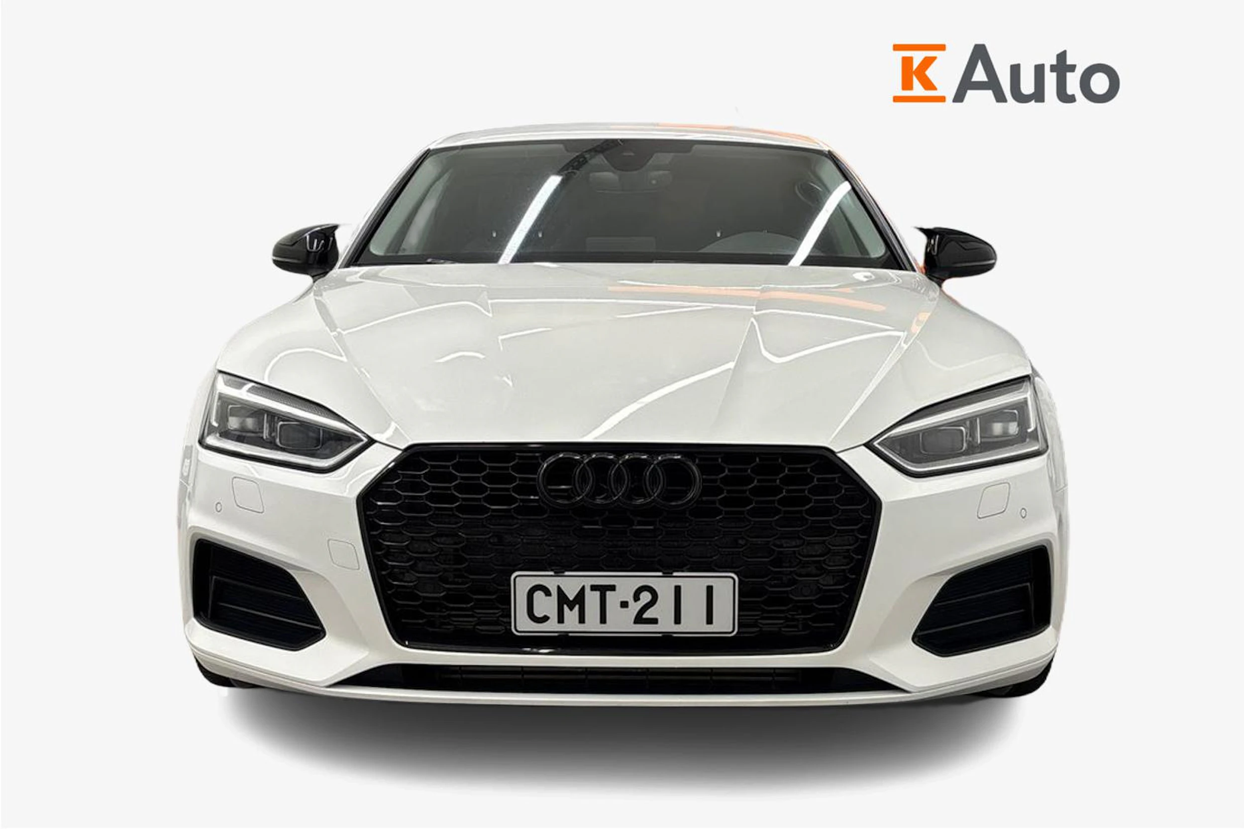 valkoinen Audi A5 2019 kuva 4.