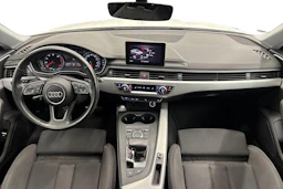 valkoinen Audi A5 2019 kuva 7.
