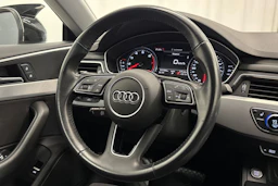 valkoinen Audi A5 2019 kuva 12.
