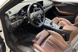 valkoinen Audi A5 2019 kuva 3.