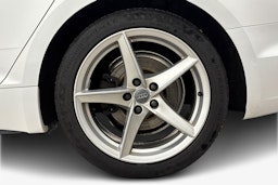 valkoinen Audi A5 2019 kuva 11.