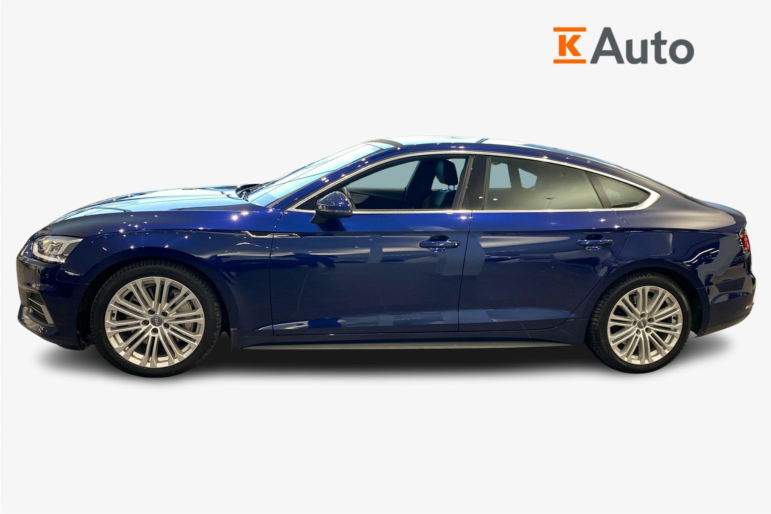 met. sininen Audi A5 2019 kuva 6.