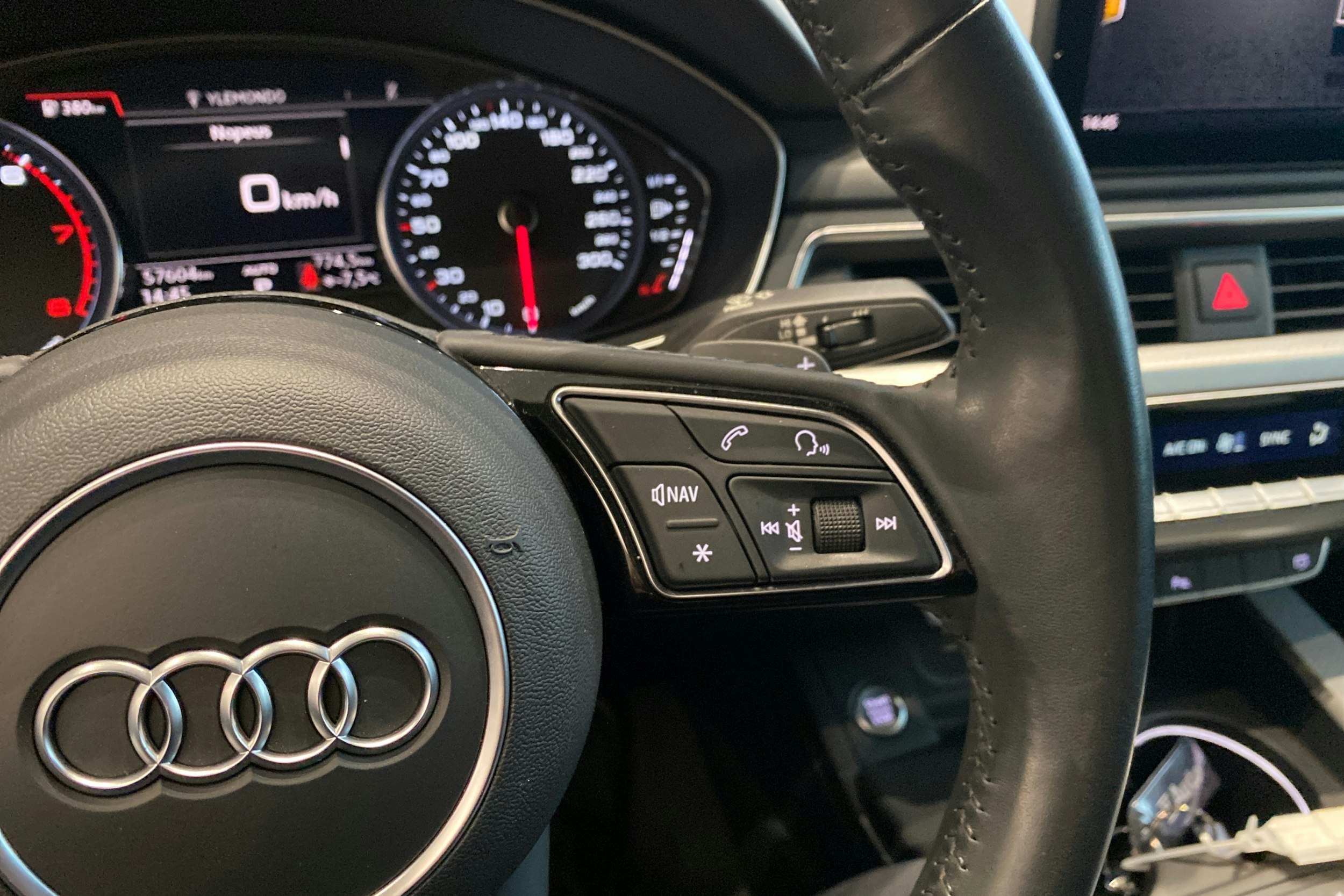 met. sininen Audi A5 2019 kuva 15.