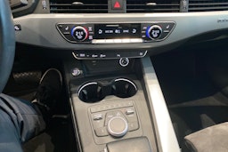 met. sininen Audi A5 2019 kuva 16.