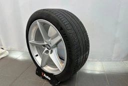 valkoinen Audi A5 2019 kuva 9.