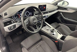 valkoinen Audi A5 2019 kuva 6.