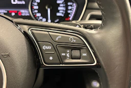 valkoinen Audi A5 2019 kuva 16.