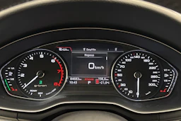 valkoinen Audi A5 2019 kuva 18.