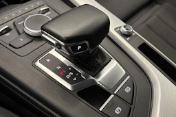 valkoinen Audi A5 2019 kuva 22.