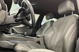 Punainen Audi A5 2019 kuva 14.