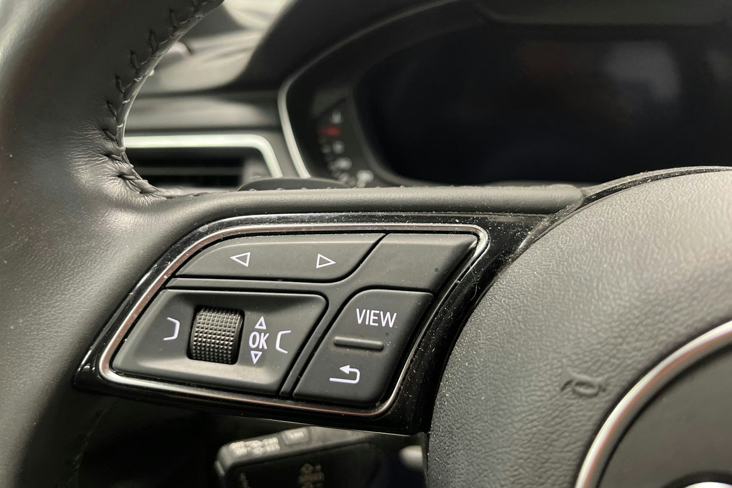 Punainen Audi A5 2019 kuva 18.