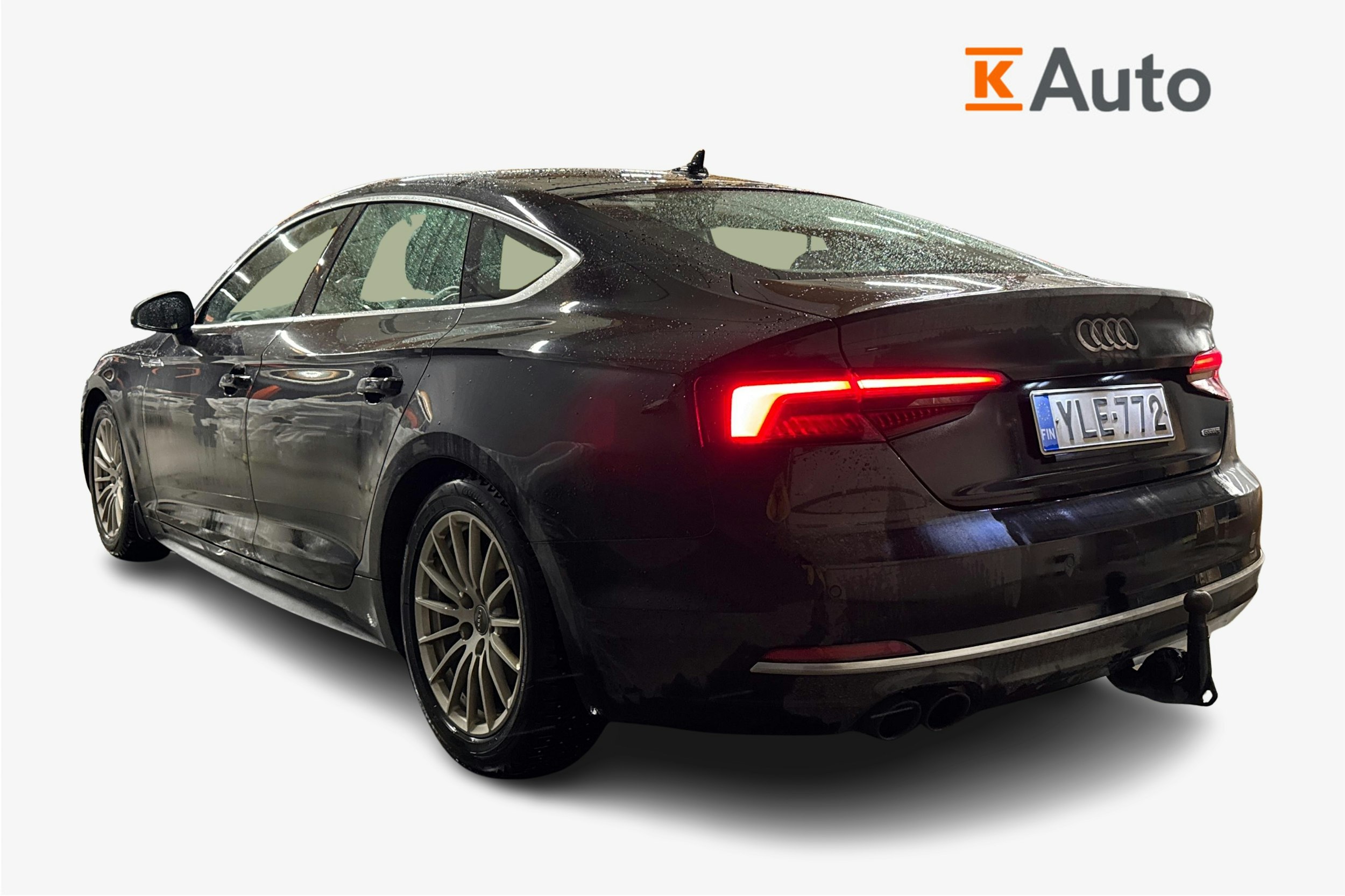 musta Audi A5 2019 kuva 2.