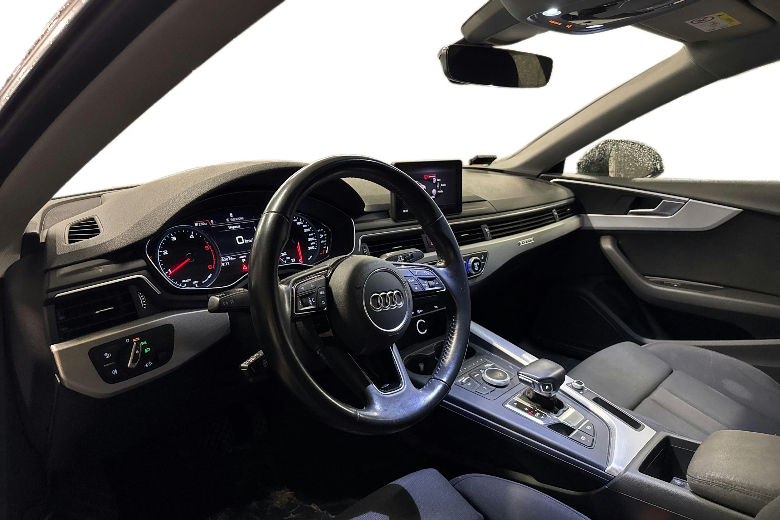 musta Audi A5 2019 kuva 3.