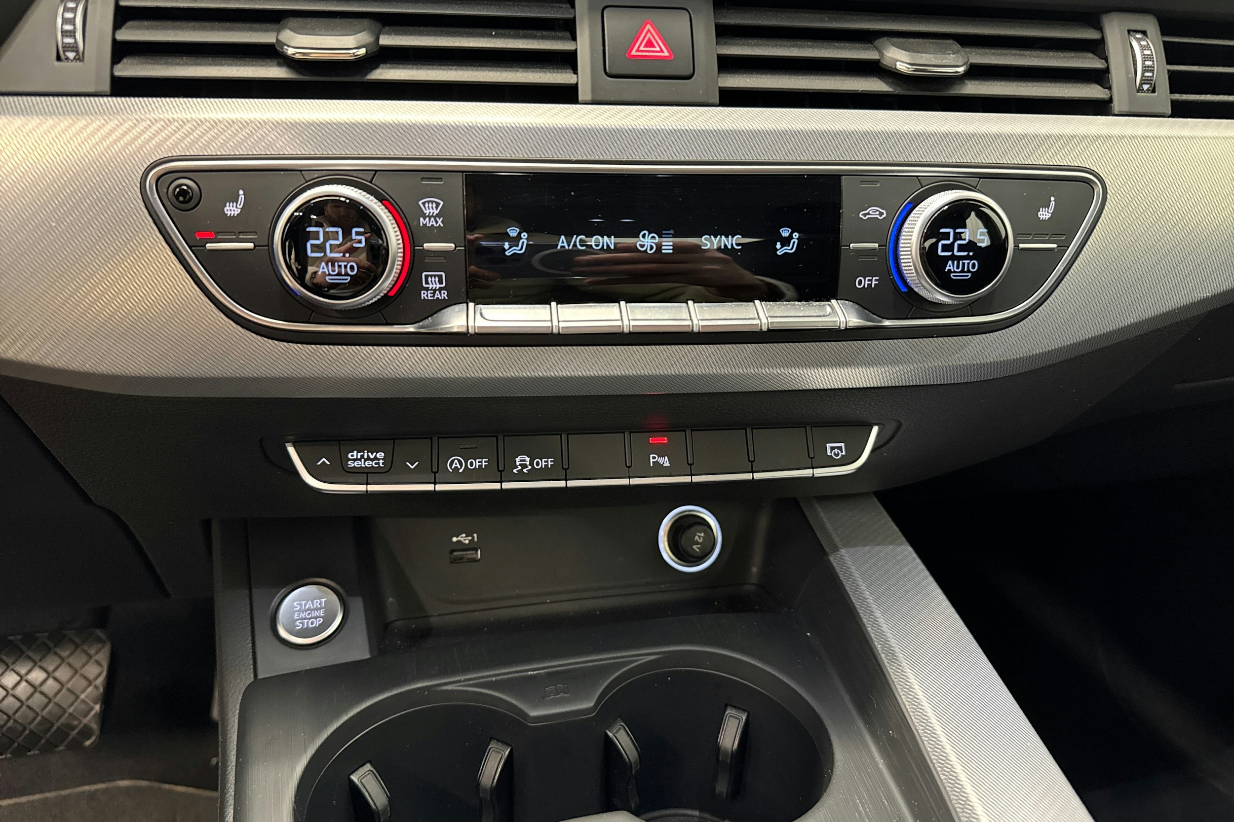 musta Audi A5 2019 kuva 22.