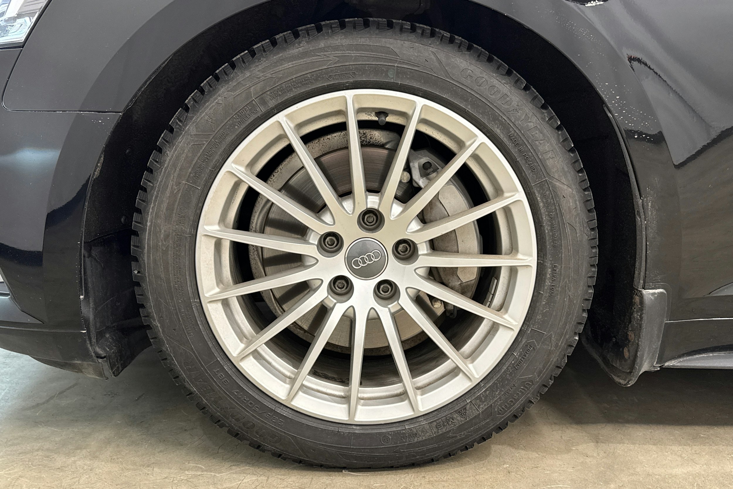 musta Audi A5 2019 kuva 30.