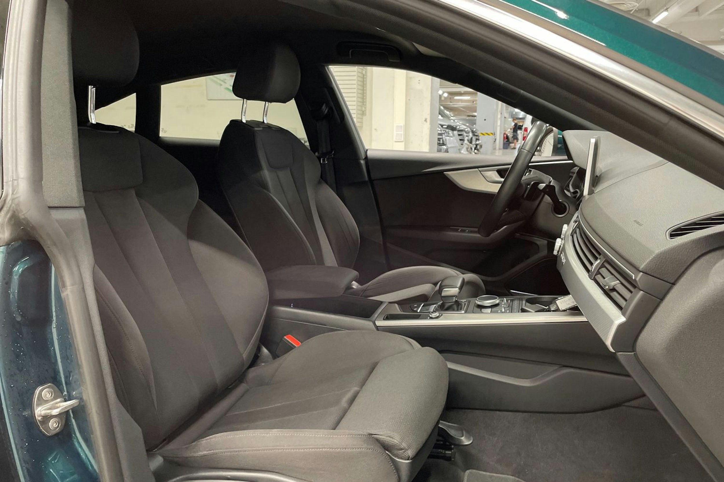 vihreä Audi A5 2019 kuva 30.