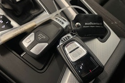 valkoinen Audi A5 2020 kuva 33.