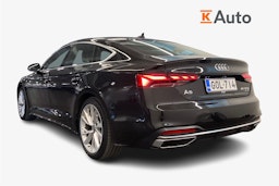 musta Audi A5 2020 kuva 2.
