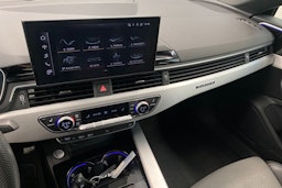 musta Audi A5 2020 kuva 22.