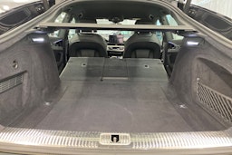 musta Audi A5 2020 kuva 31.