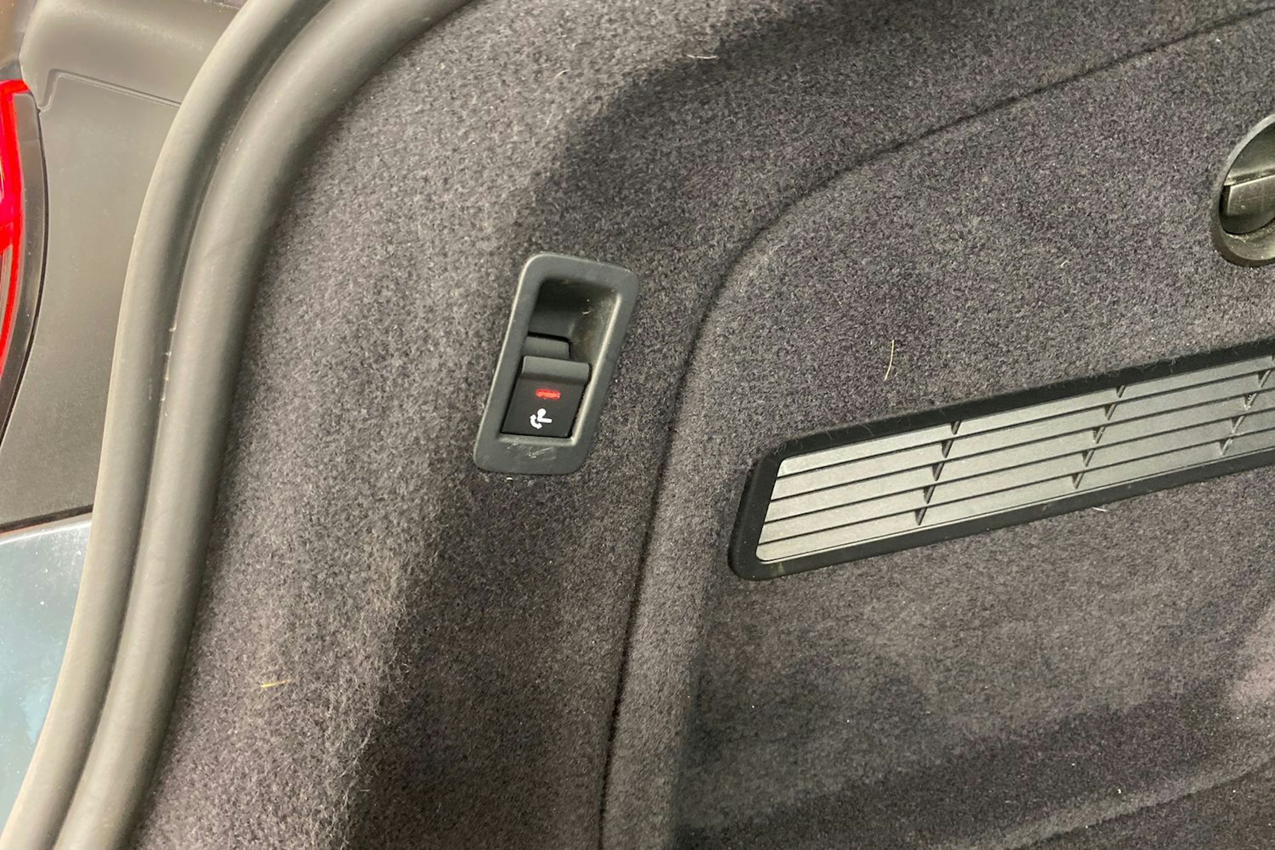 musta Audi A5 2020 kuva 33.