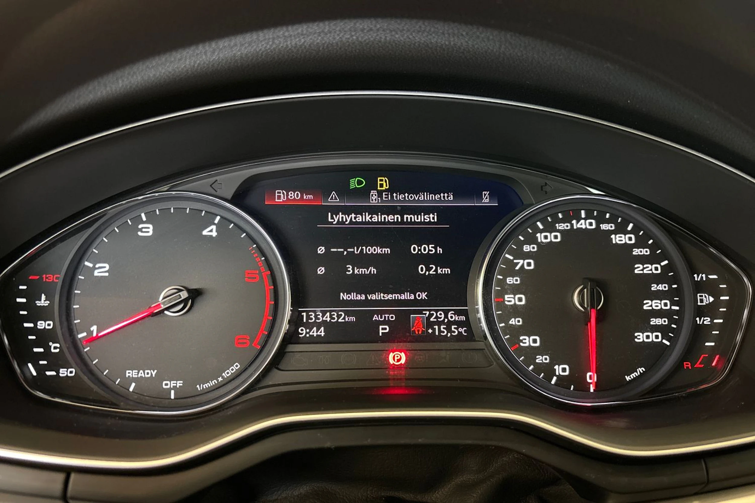 musta Audi A5 2020 kuva 12.
