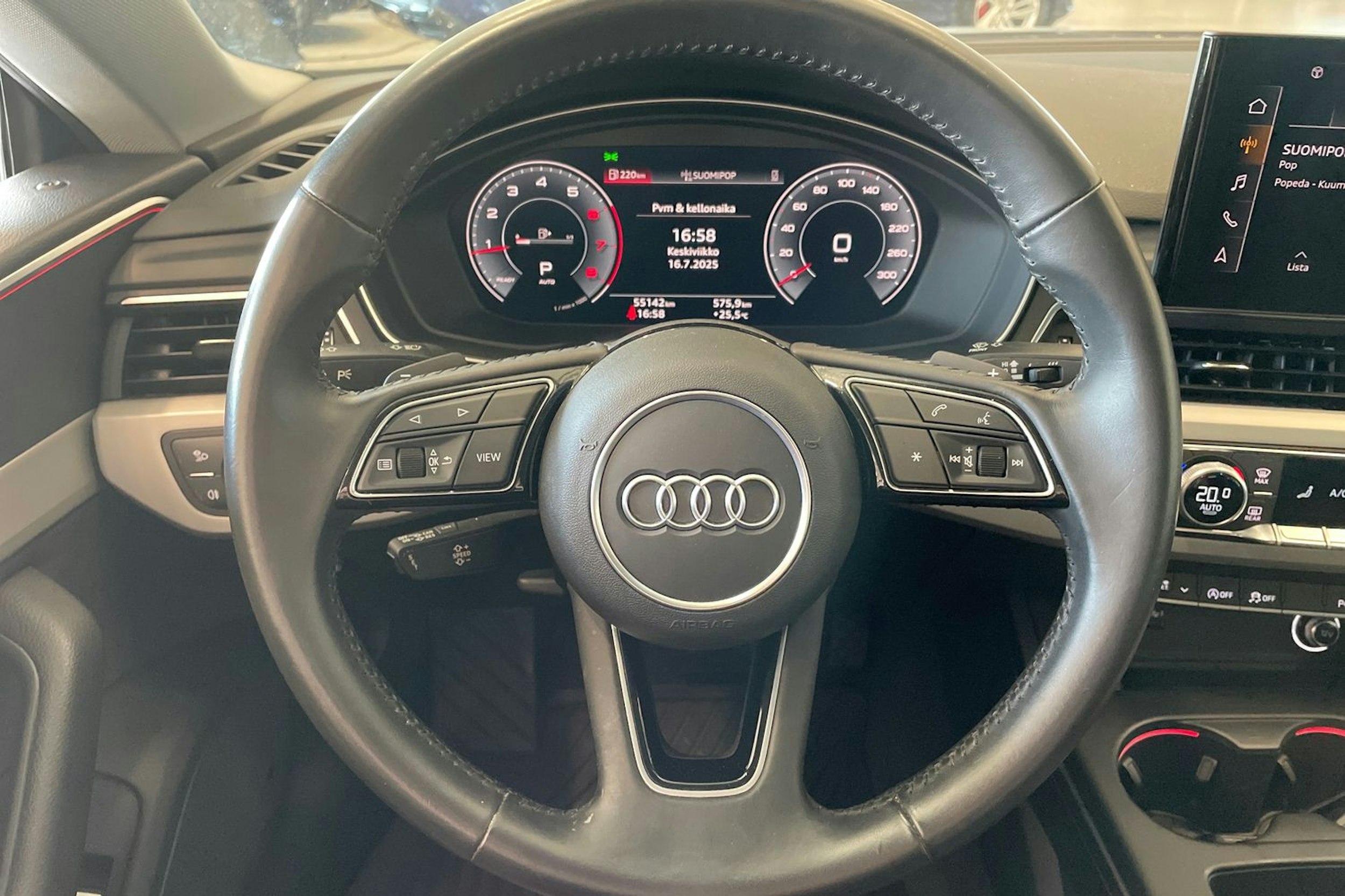 valkoinen Audi A5 2020 kuva 16.