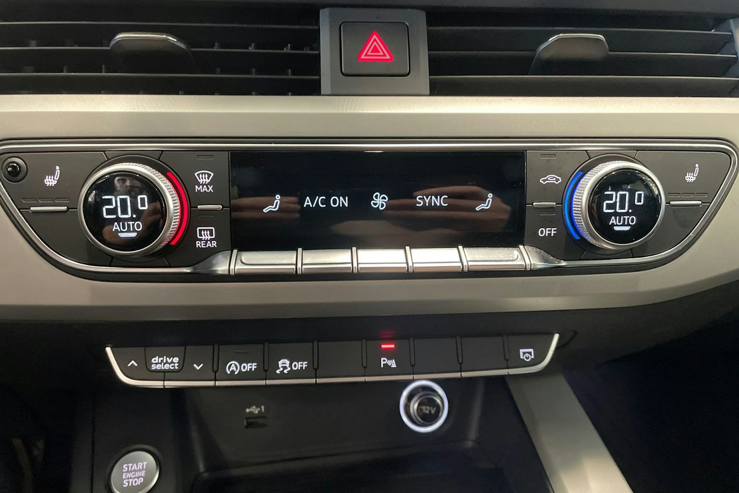 valkoinen Audi A5 2020 kuva 31.
