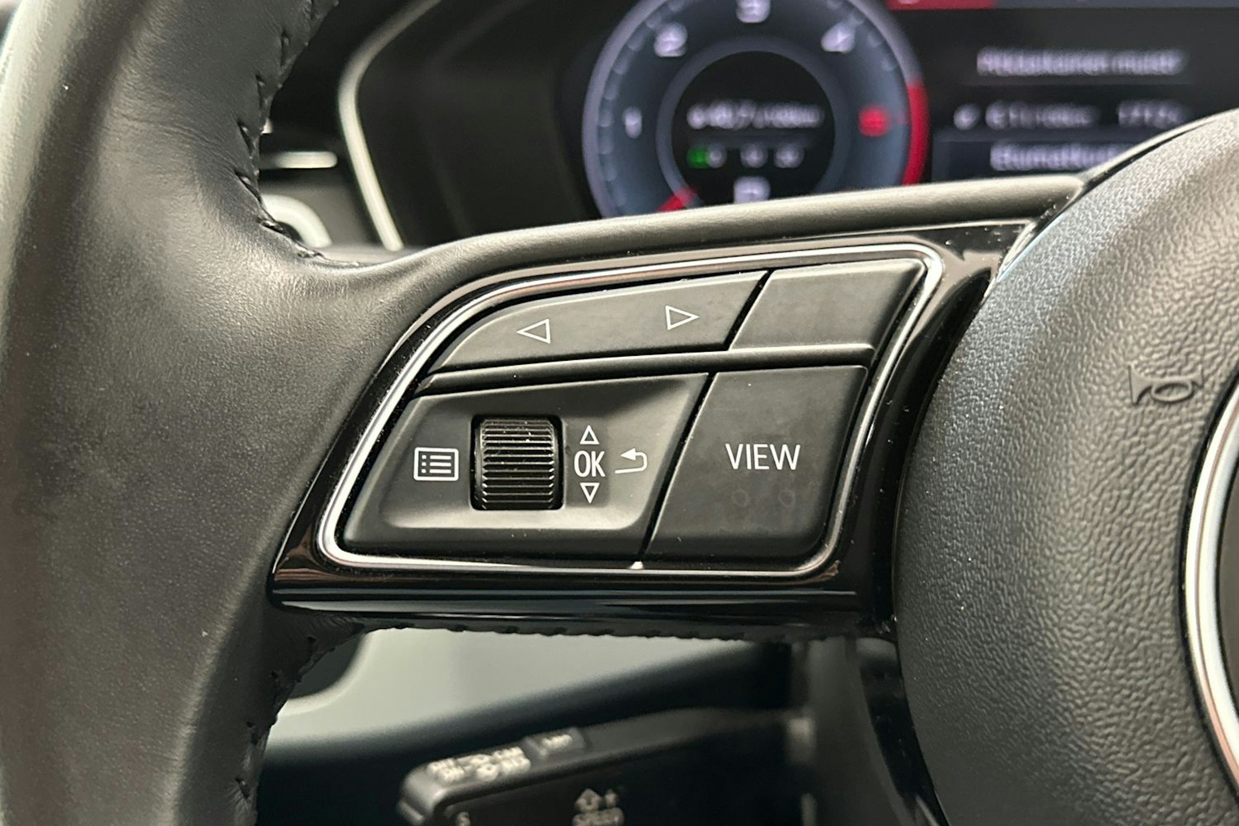 Punainen Audi A5 2020 kuva 14.