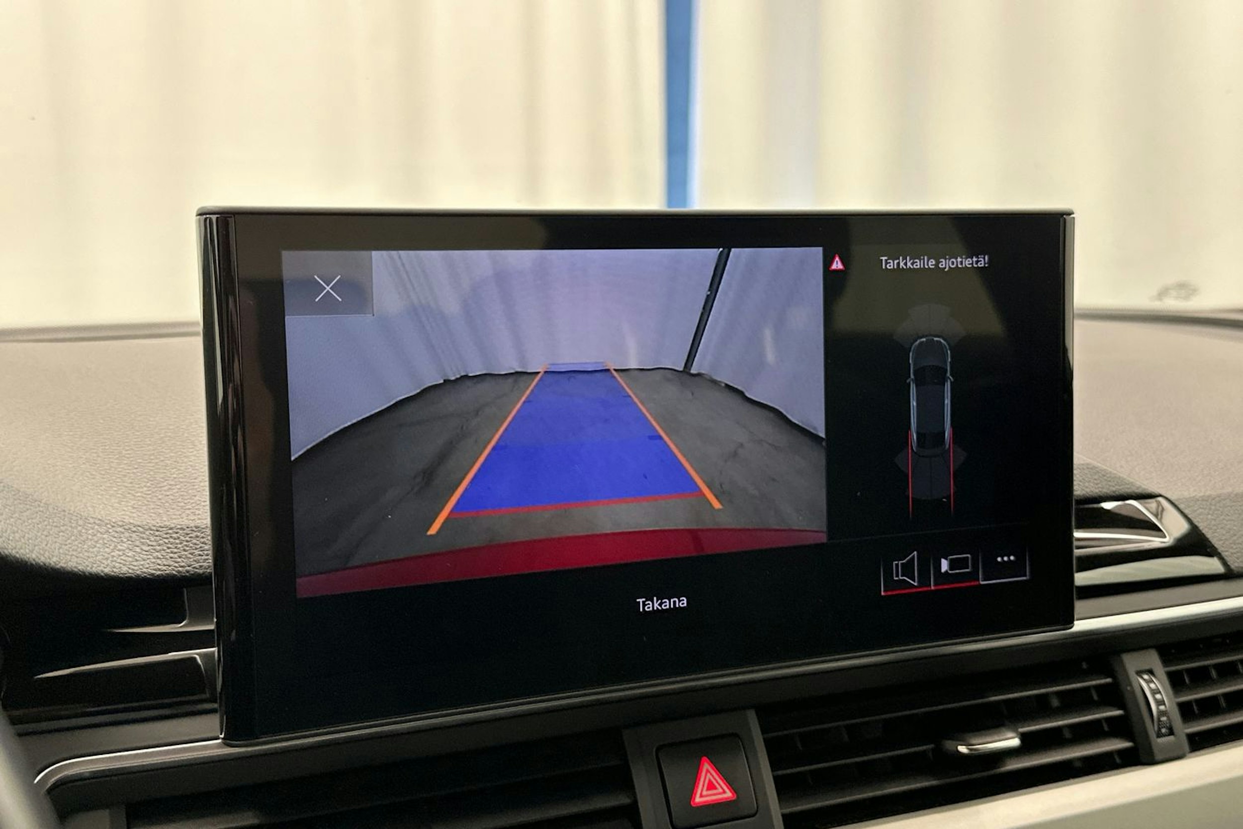 Punainen Audi A5 2020 kuva 22.