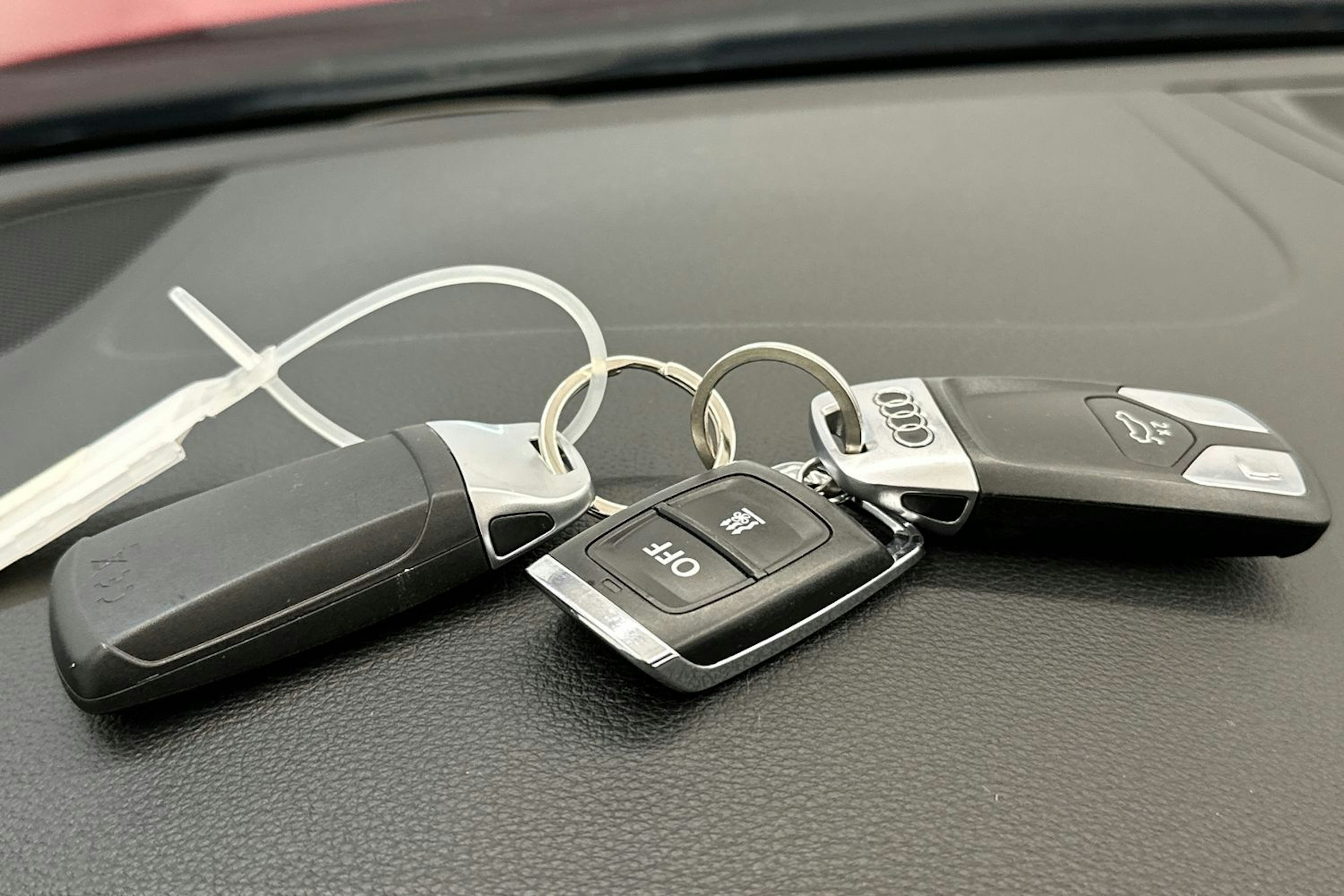 Punainen Audi A5 2020 kuva 24.